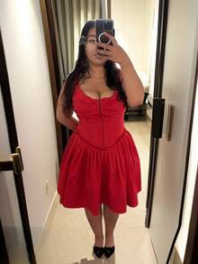 Women's Elegant Solid Color Sleeveless Short Dress, Summer - Red - View 2