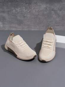Zapatillas deportivas de mujer para exteriores 2025, con superficie de malla transpirable y de peso ligero para correr en carretera, tenis atléticos cómodos color beige