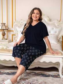 Bộ đồ ngủ 2 món cổ chữ V tay ngắn 3/4 kèm quần dài đơn giản, thoáng khí thoải mái cho nữ cỡ lớn - màu đen - Xem 1