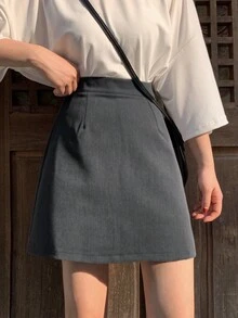 Women's Solid Color Minimalist Casual Mini Skirt