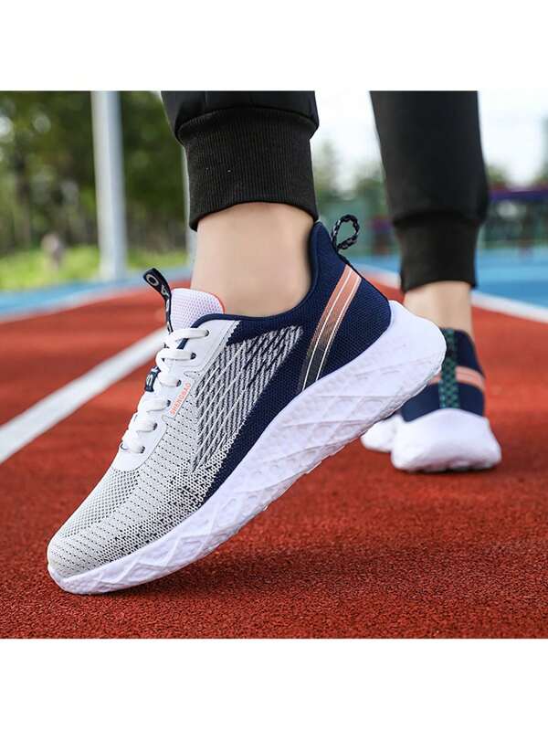 Tênis de corrida casual masculino leve de cano baixo com cadarço, cor cinza. Adequado para fitness, caminhadas, viagens, casual, atletismo ao ar livre, presentes de formatura, acessórios para trajes de aniversário