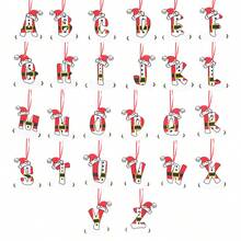 1 件圣诞主题 DIY 26 个字母挂饰，木制装饰，圣诞帽红色字母袜子，适用于圣诞树装饰，DIY 名称。可书写。，圣诞节 - 彩色 - 查看 3