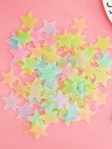 100 قطعة/50 قطعة ملصقات نجوم تضيء في الظلام، يتطلب هذا المنتج امتصاص الضوء أو ضوء الشمس قبل الإضاءة في البيئة المظلمة، ملصقات حائط مضيئة لغرفة الأميرة، ديكور غرفة المعيشة، ديكورات حفلات فلورسنت، ديكور حائط، ملصقات حائط - متعدد الألوان - مشاهدة 6