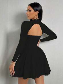 Rochie scurtă cu mânecă lungă, sexy, la modă - Negru - Vizualizare 2