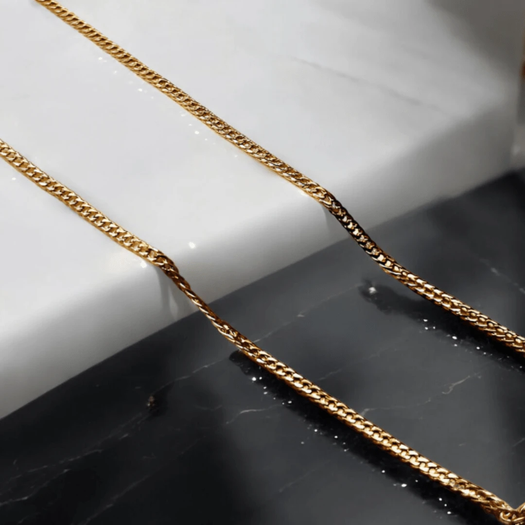 Cadena discreta y delgada de oro laminado 14k de 45cm C7038 - Dorado - Ver 1