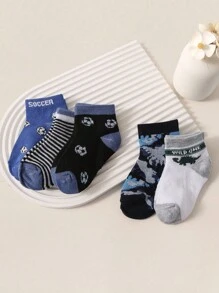 12 双/套男童卡通车辆和足球图案透气柔软舒适休闲运动袜，多种颜色和图案，适合日常穿着或送礼