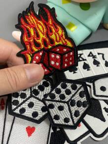 一套3个个性化扑克骰子刺绣贴片，涤纶纤维缝制，可熨烫，DIY服装装饰配件，适用于背包、牛仔裤、夹克、T恤、帽子、连衣裙等。 - 彩色 - 查看 2