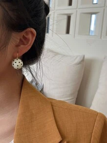 Dos pares de un conjunto o un par en negro y un par en blanco, etc., un par de opciones con un diseño simple y de moda, pendientes de aleación a lunares, un par adecuado para que las mujeres los usen en el día a día. - Multicolor - Ver 6