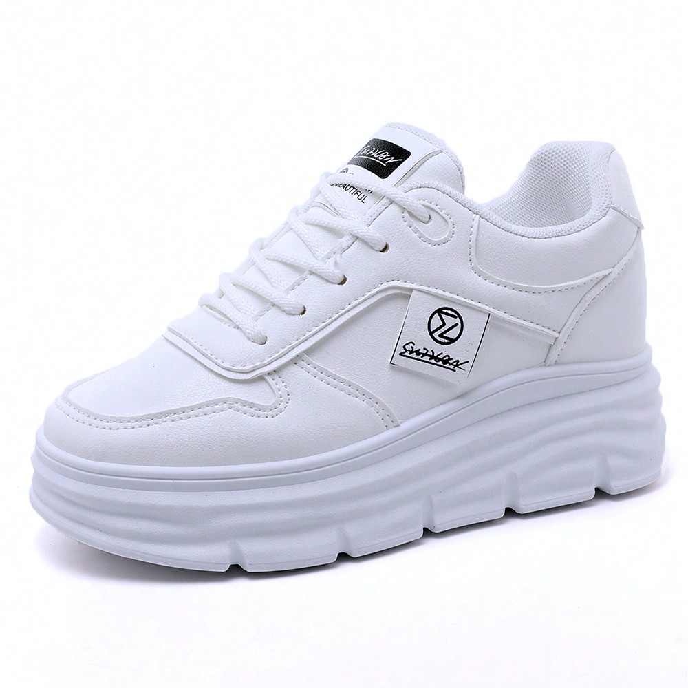 Par de zapatillas casuales de plataforma impermeables para mujer, zapatos blancos de punta redonda para primavera y otoño de exterior