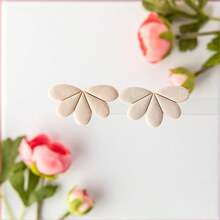 قالب أقراط زهرة عتيقة قطعة واحدة، أداة قطع للنمذجة بالطين الناعم لصنع أقراط الطين الناعم DIY المصغرة