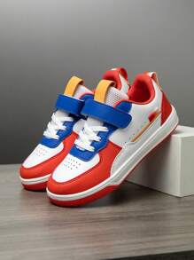 1 paar kinderen Colorblock Casual Sneakers Skateboardschoenen, lichtgewicht, instappers, antislip, ademende buitenschoenen, geschikt voor kinderen van 8-14 jaar, jongens en meisjes