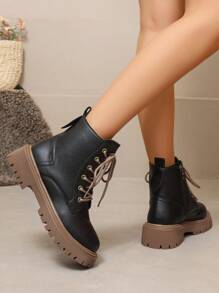 2026秋冬新款女鞋，保暖冬靴，时尚百搭休闲女鞋，真皮踝靴，黑白系带侧拉链短靴，平底女靴，女士踝靴和短靴，时尚女靴 - 黑色 - 查看 5