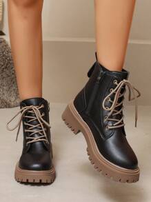 2026秋冬新款女鞋，保暖冬靴，时尚百搭休闲女鞋，真皮踝靴，黑白系带侧拉链短靴，平底女靴，女士踝靴和短靴，时尚女靴 - 黑色 - 查看 4
