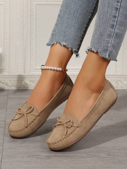 2025 Autumn Lightweight, Slip-On, Solid Color Suede Comfortable Bow-Decorated Soft Sole Flats, For Summer Beach Vacation Brown Round Toe Loafers, Versatile New Fashion Fabric Non-Slip, Wear-Resistant Ladies Flats