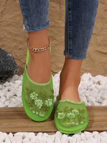 Women's Breathable Mesh Plastic 3D Floral Decor Lightweight EVA Sole Casual Beach Holiday Home Flat Sandals, Multiple Colors Available - Green - View 3