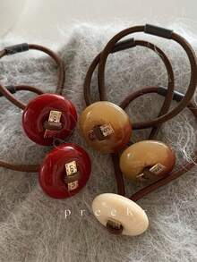 1件韩国新款秋冬发饰，别致优雅的亚克力材质，寓意好运，后脑勺发绳，高骷髅头发饰，适合日常、约会、派对等场合，简约独特，优雅的万圣节礼物。 - 彩色 - 查看 1