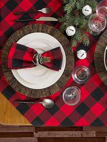 Tovaglioli di stoffa a quadri rossi e neri stile buffalo per Natale, confezione da 2/4/6 da 45 cm, 100% tessuto, riutilizzabili e lavabili, per decorazione tavola, feste e occasioni natalizie - Rosso e Bianco - Visualizzare 4