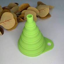 Mini Telescopic Funnel, Large Diameter Silicone Drink Funnel, Portable Pouring Tool For Beer, Wine - Multicolor - View 6