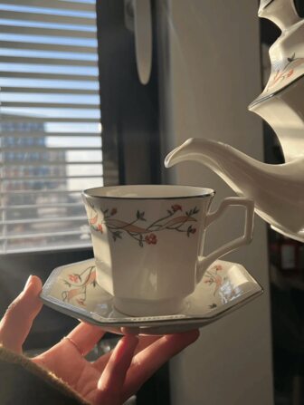 1pc Hand Painted Green Trim Ribbon Bow Coffee Cup & Saucer, Vintage Octagon Pink Floral Cup & Saucer Set, Suitable For Home Breakfast, Tea Cup & Saucer, Elegant & Cute