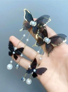 蝴蝶與仿珍珠垂墜耳環 - 白色 - 查看 5