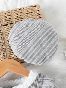 两件套女婴连衣裙套装，可爱罗纹荷叶边蝴蝶结拼接松紧腰毛绒球公主裙和贝雷帽套装，适合温暖的春秋季休闲穿着 - 灰色 - 查看 2