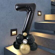 11 个 40 英寸聚酯铝箔黑色数字气球（约 101.6 厘米），配黑色、金色和银色乳胶气球，适合生日、周年纪念、毕业典礼和其他黑色主题场合的派对装饰，圣诞节 - 黑色 - 查看 11