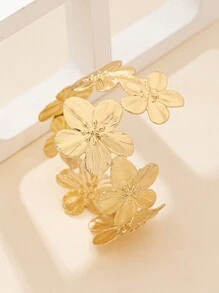 1pc Minimalist Geometric Petals Charm Bracelet For Women, Everyday Wear