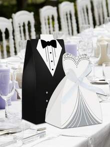 34 chiếc (17 chiếc váy cưới + 17 chiếc vest) Hộp quà váy cưới Tuxedo cô dâu và chú rể Túi đựng quà cưới Hộp quà kẹo sô cô la sáng tạo cổ điển đám cưới số lượng lớn với ruy băng cho tiệc sinh nhật tiệc cô dâu trang trí khách dự tiệc vật dụng tiệc cưới ruy băng ủng hộ hộp kẹo hộp quà trang trí bàn - Nhiều màu - Xem 1