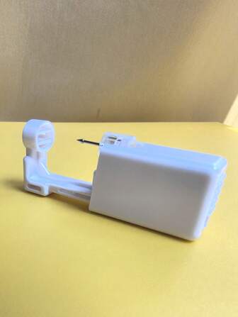 2/4/10 st engångs steril näspiercing verktygssats med rostfritt stål CZ nässtift