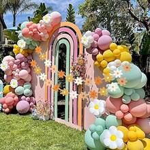 1/2Pcs Daisy Boho Banner Party Decorations, Groovy Party Favors White Daisy Decor Spring Flower Garland Daisy Paper Cutouts For Indoor Outdoor Girls Shower Birthday Party Supplies - Multicolor - View 2