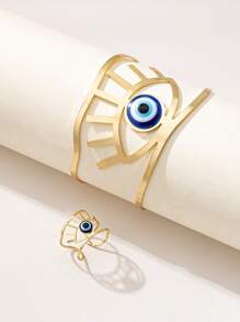 1 Set (1pc Geometric Hollow Devil's Eye Bracelet & 1pc Geometric Hollow Devil's Eye Ring) European & American Vintage Fashionable Gold-Tone Geometric Hollow Devil's Eye Bracelet And Geometric Hollow Devil's Eye Ring Jewelry Set, Suitable For Women's Daily Wear, Holidays, Social Events, Gifts For Couples, Halloween