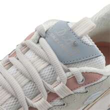 Skechers Boba Bear 厚底运动鞋，女士厚底熊猫鞋，37 码及以上，建议订购小 0.5 码 - 自然色 - 查看 3