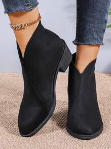 Women's Nude Chelsea Boots, Zipper Back, Fashion Versatile, 5cm Heel, Vintage Comfortable Western Pointed Toe Ankle Boots - Black - View 2