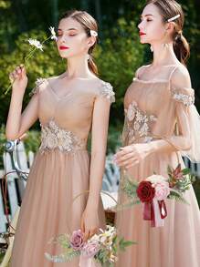 1件金属花环，适用于婚礼新娘、伴娘手持丝绸花环、新娘手持仿真玫瑰花束、西式户外婚礼伴娘手持仿真花环、婚礼仿真、人造花环、户外婚礼手持花环、摄影道具、婚纱配饰、情人节配饰 - 彩色 - 查看 3