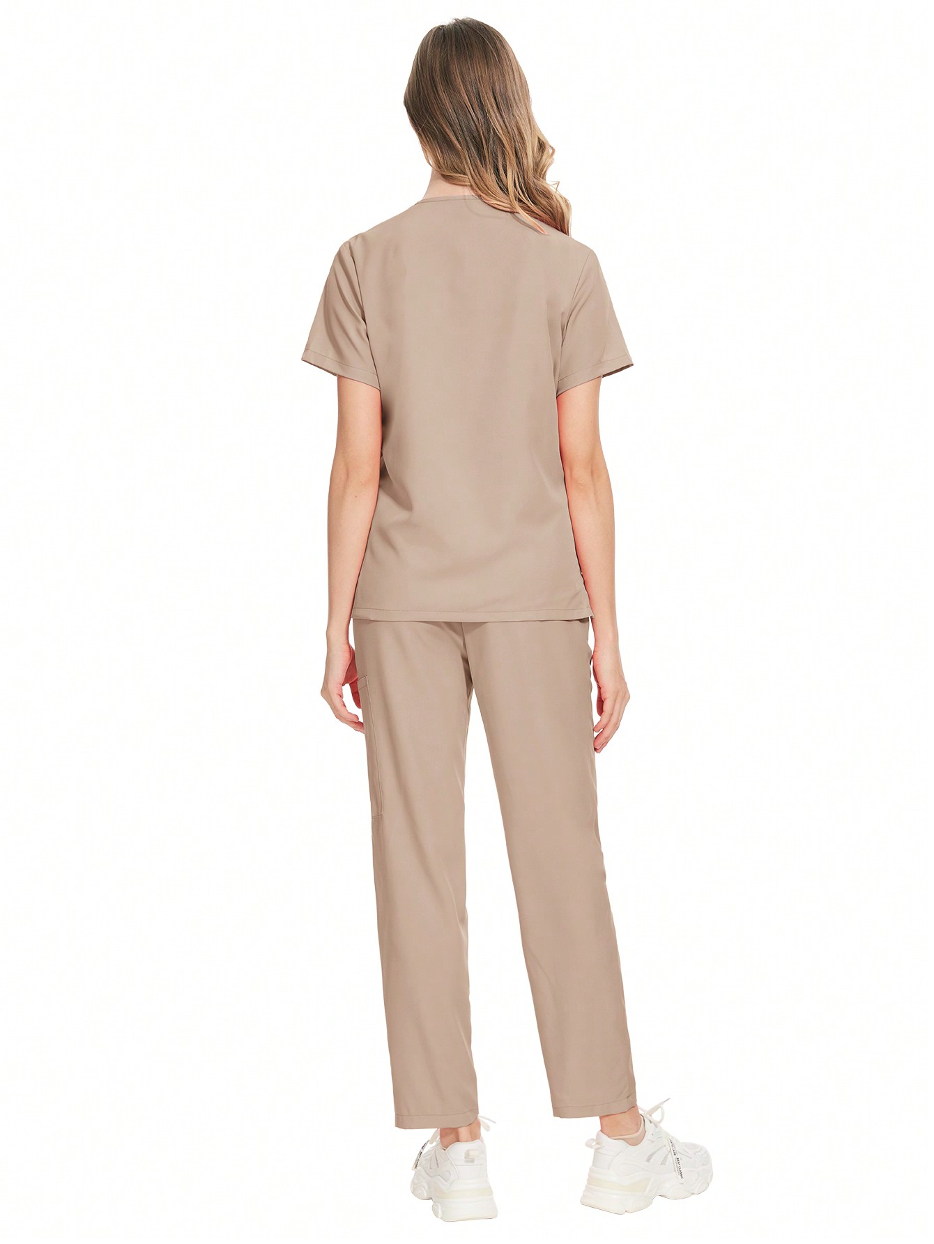 يونيفورم عاملة منزلية بخامة مميزة - عدة ألوان