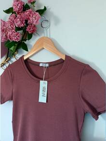 Basic Blouse Premium Ribbed Mesh T-Shirt - 鏽棕色 - 查看 2