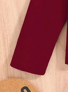 男童空调房居家服套装，长袖上衣搭配格子裤，防踢保暖，“Hi”印花衬衫搭配黑白格子裤，面料舒适，适合春、秋、夏三季穿着。 - 酒紅色 - 查看 4