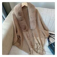1 pieza Capa suelta de punto con cuello esponjoso para mujer, accesorio tipo poncho