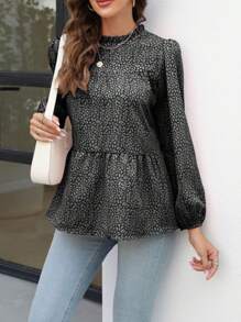 Blusa con cuello de volantes con estampado animal - Negro - Ver 1