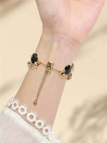 1 pieza compatible con brazalete de lujo de metal dorado con decoración de flores, adecuado para Ultra2 1 SE S9/8/7/6/5/4/3/2/1, regalo de moda joven, banda de reloj de reemplazo popular a nivel mundial en tallas 38/40/41/42/44/45/49mm