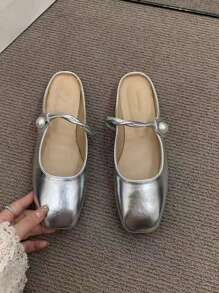 Silver Women' French Style Mary Jane Flat Mules Closed Toe Sandals, Spring/Summer/Fall