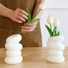 1 件北欧风格白色塑料螺旋花瓶 - 独特的插花容器，适用于厨房、客厅、卧室家居装饰 - 具有创意设计的美学房间装饰 - 彩色 - 查看 3