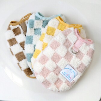 Tjock och varm väst lämplig för små hundar och katter som bichon och pudel, med dragögla för enkel utomhusbruk