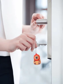 1 件/4 件可爱水豚吊坠水豚钥匙扣水豚玩偶玩偶书包吊坠可爱钥匙扣汽车钥匙扣饰品吊坠钥匙扣钱包链书包链背包链挎包链生日礼物节日派对庆祝活动送给男朋友女朋友家人老师等汽车配件包饰卡通哥特 Y2k 包饰挂绳带身份证夹汽车配件包饰 - 彩色 - 查看 4