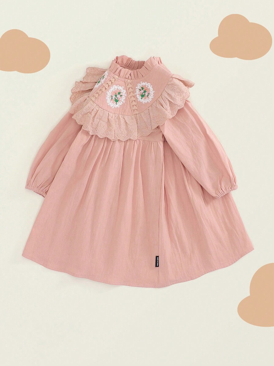 1pc Girls Retro French Floral Embroidery Ruffle Hem Long Sleeve Pink