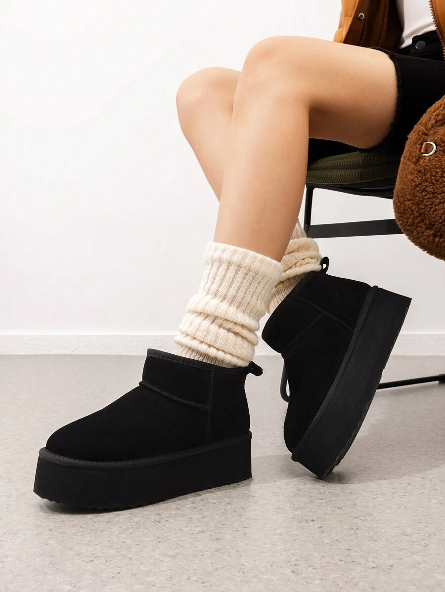Women's Fuzzy Boot 1.97 Inch Classic Platform Snow Boots Genuine Suede Leather, Ankle-Height, Memory Foam Insole, Lightweight Anti-Slip Outsole For Indoor And Outdoor Wear Halloween Christmas Holiday Festive Winter Black Boots - 黑色 - 查看 1