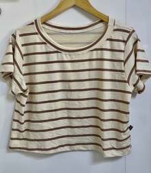 Vicsose Striped Cropped T-Shirt One Size Basic Blouse Simple Style - Màu be - Xem 2