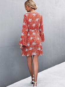 Vestido de manga de campana con estampado floral - Rojo - Ver 2