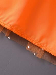 Young Girl Long Sleeve Halloween Pumpkin Printed Bowknot Mesh  & Cute Dress