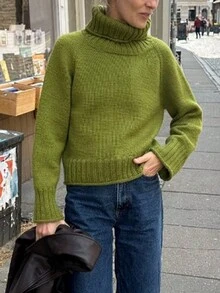 Women's Simple Elegant Solid Color Turtleneck Long Sleeve Knitted Sweater - Green - View 5